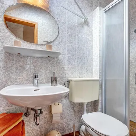 Διαμέρισμα Ferienzimmer Bed & Breakfast 4 *